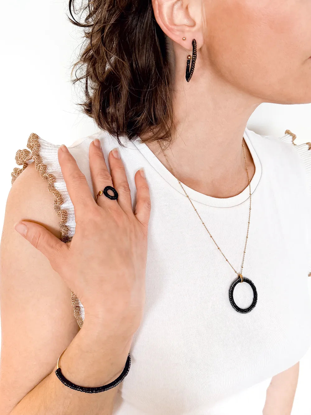 Parure bijoux femme fait main créateur en acier de couleur noir