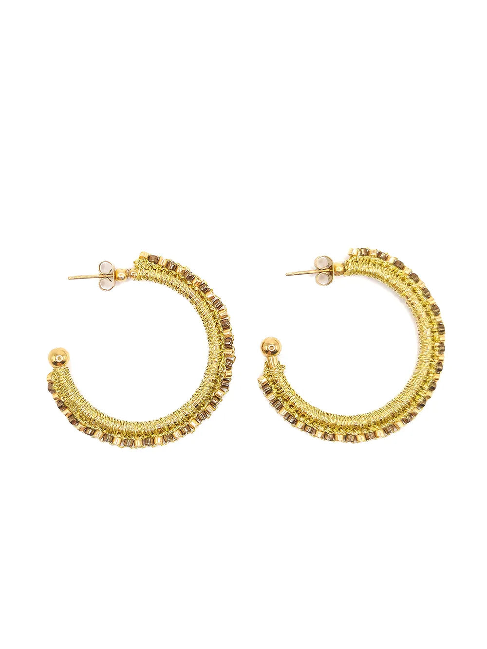 Créoles dorées tissées main perles dorées