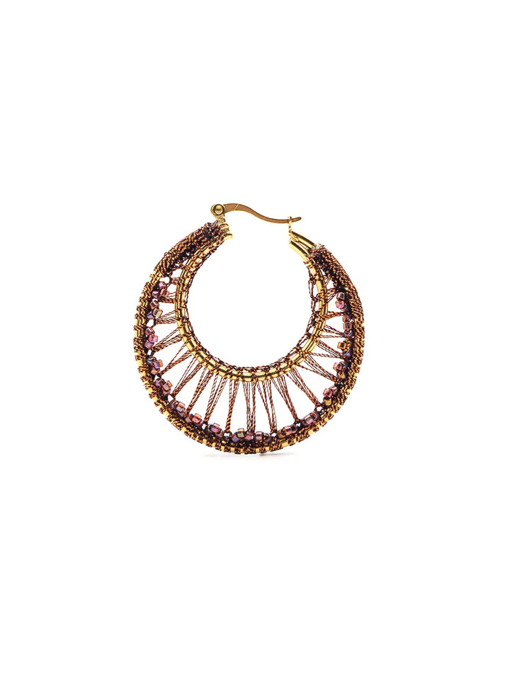 Boucles d’oreilles design doré broderie main lit de vin