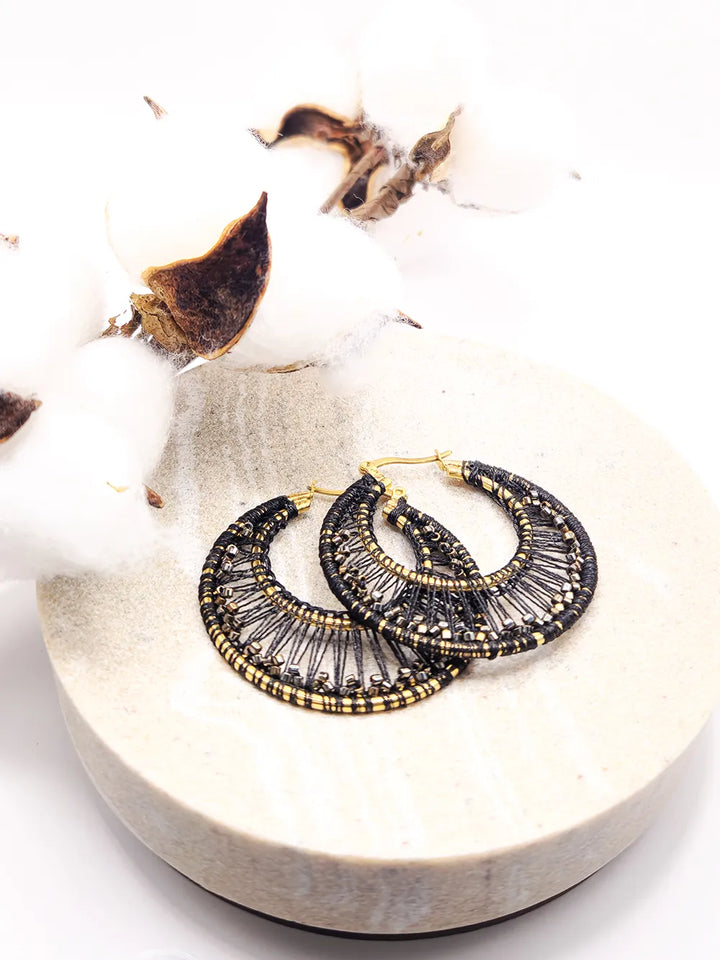 Boucles d’oreilles femme création originale tissage fait main