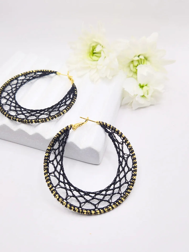 Boucles d’oreilles dentelle crochet noire création originale