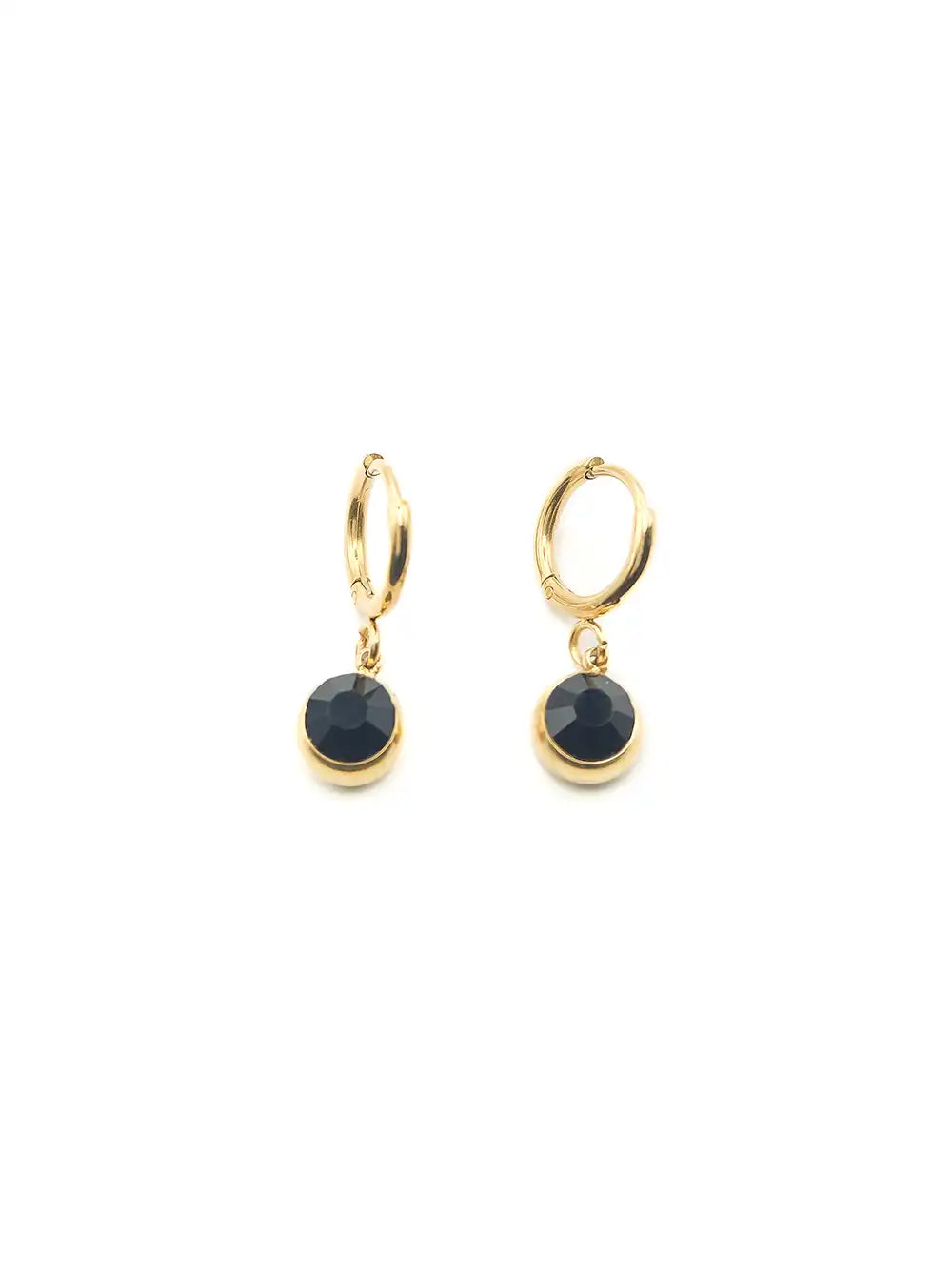 Boucles d’oreilles créoles avec pendentif cristal noir