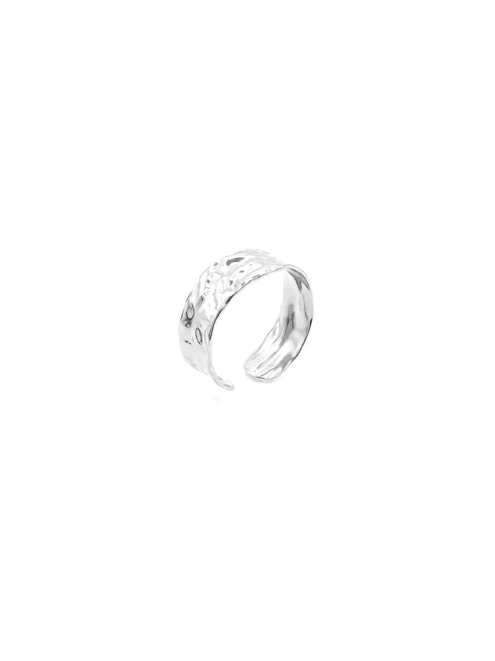 Bague fine argentée martelée en acier inoxydable