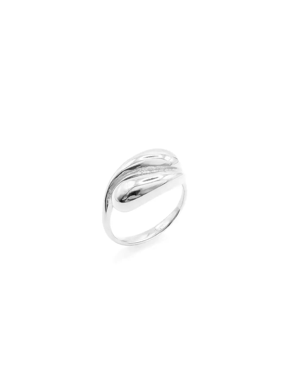 Bague gouttes croisées argentée pour femme avec formes bombées superposées et finition miroir