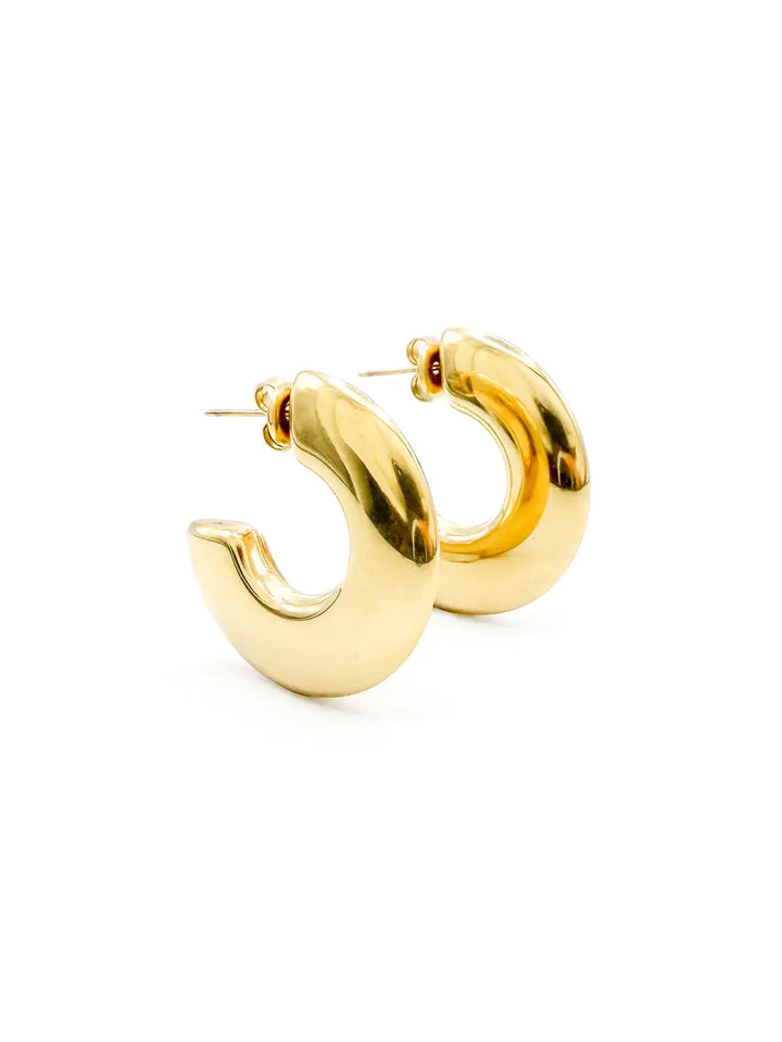 Créoles plates larges dorées au design bombé et finition miroir, boucles d&