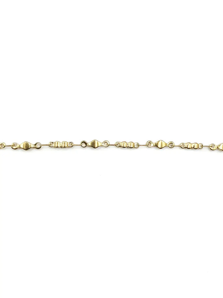 Bracelet doré avec petits maillons losanges