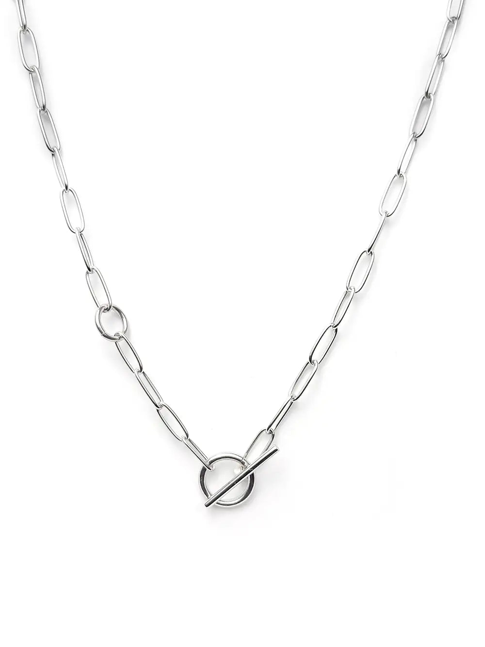 Collier maille rectangulaire argentée avec fermoir toggle