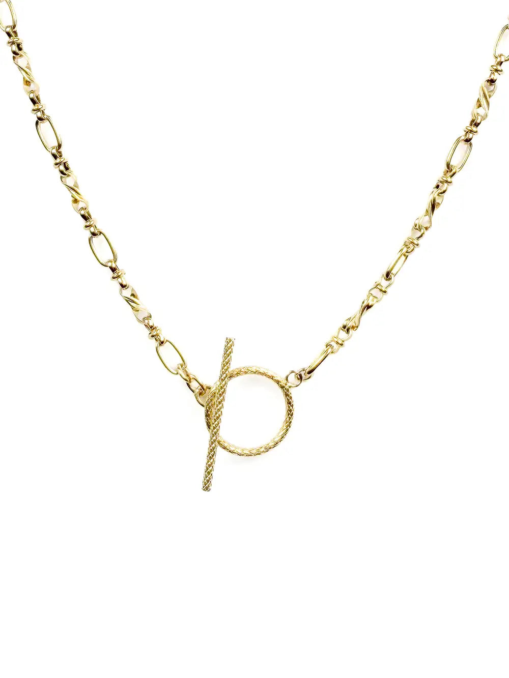 Collier doré chaîne travaillée avec fermoir toggle